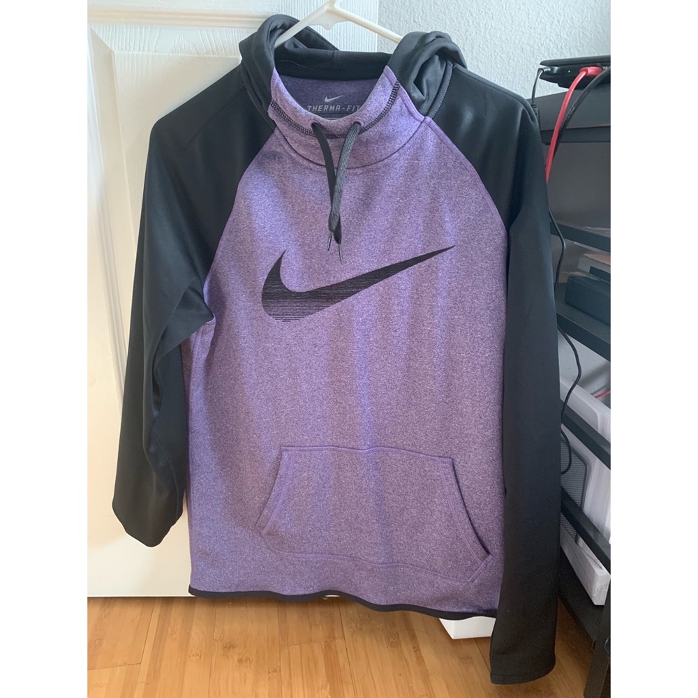 Nike hoodie